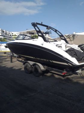 YAMAHA LIMITED S 242 24