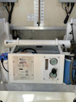 
										LUHRS SPORT FISHERMAN 41 full									