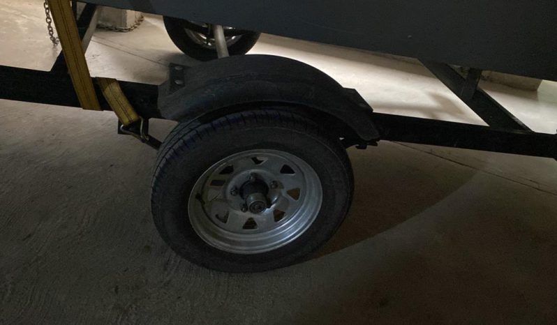 
								TRACKER 14 full									