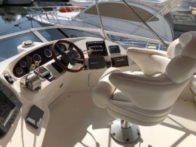 SEA RAY SEDAN BRIDGE 40