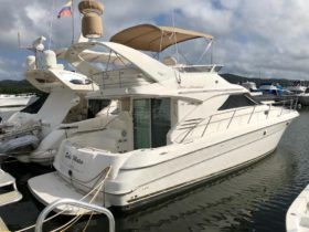 SEA RAY SEDAN BRIDGE 40