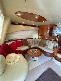 
										AZIMUT 62 full									