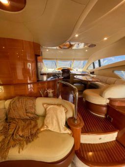 
										AZIMUT 62 full									