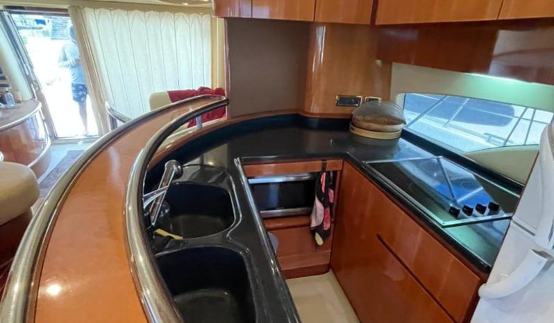 
								AZIMUT 62 full									