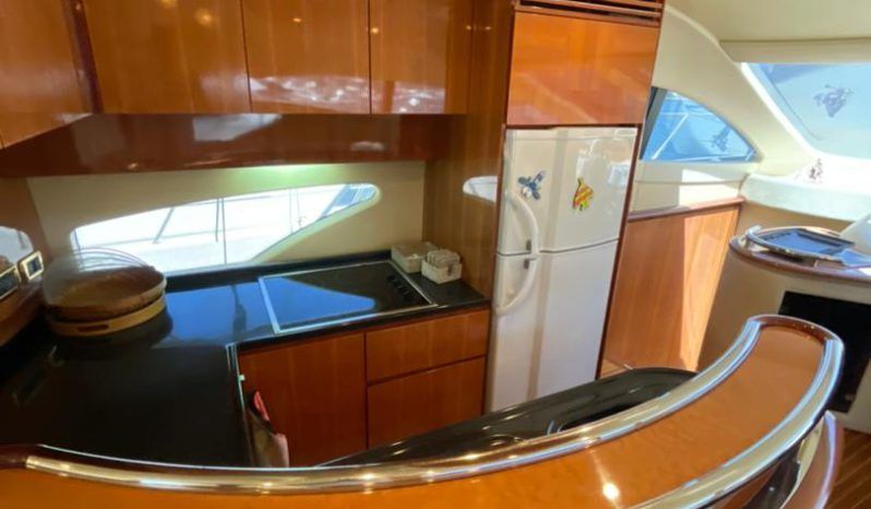 
								AZIMUT 62 full									