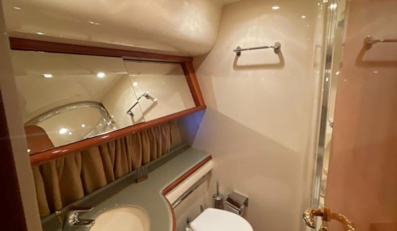 
								AZIMUT 62 full									