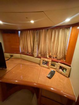 
										AZIMUT 62 full									