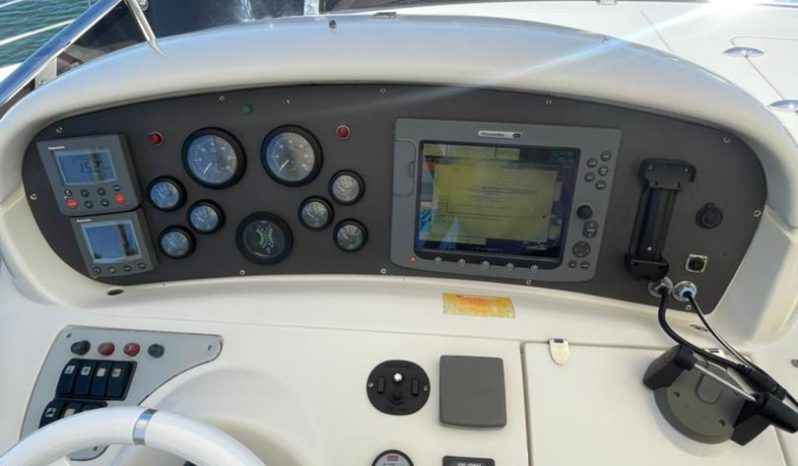
								AZIMUT 62 full									
