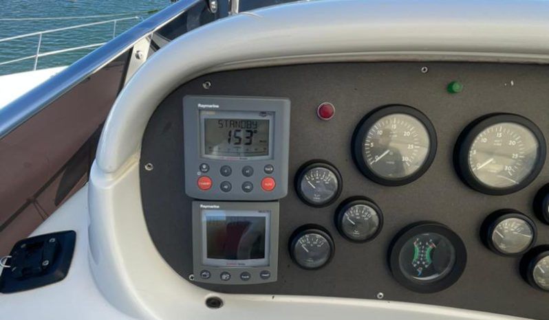 
								AZIMUT 62 full									