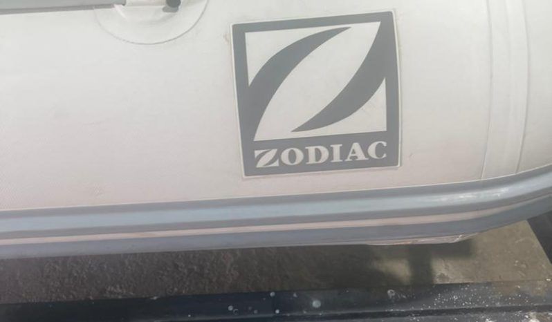 
								DINGHY ZODIAC 11 full									