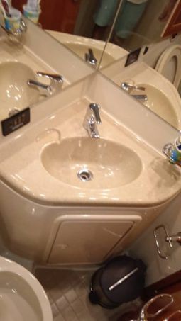 
										RIVIERA 40 full									