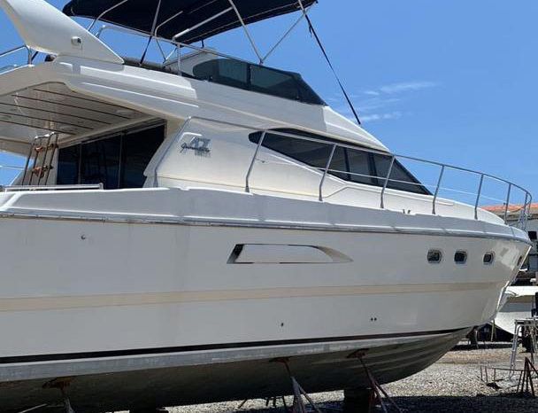 
								AZIMUT 43 full									