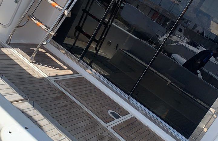 
								AZIMUT 43 full									