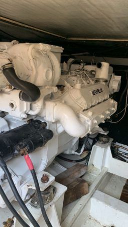 
										AZIMUT 43 full									