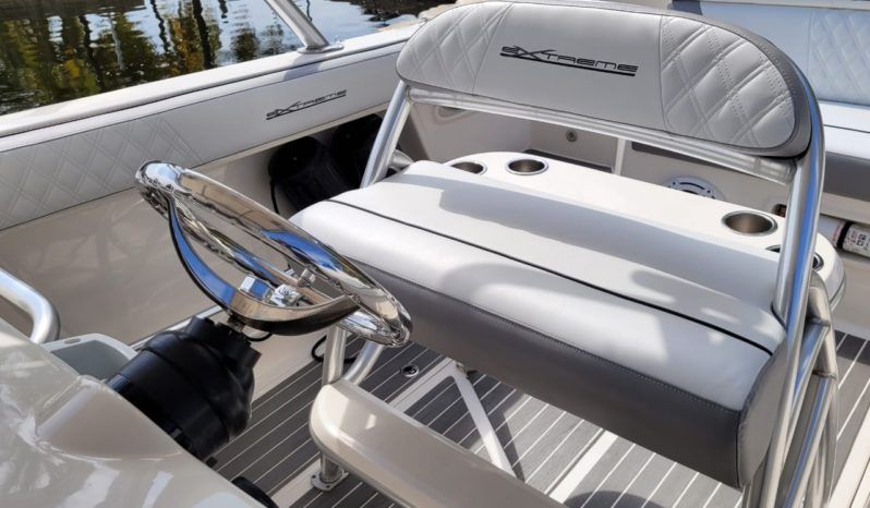 
								EXTREME MARINE 38 full									