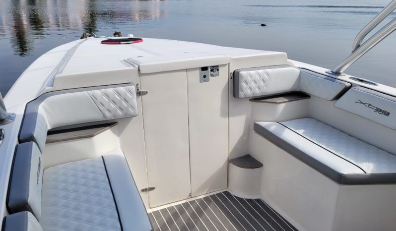 
								EXTREME MARINE 38 full									