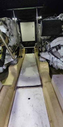 
										ASTONDOA FLYBRIDGE 46 full									