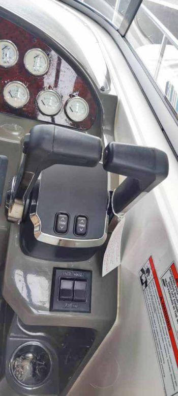 SEA RAY SEDAN BRIDGE 55