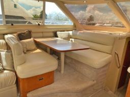 
										SEA RAY SEDAN BRIDGE 48 full									
