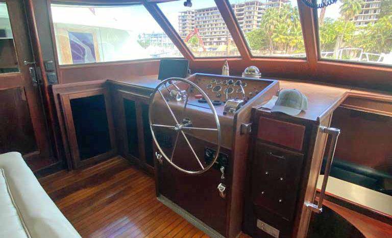 
								HATTERAS MY 53 full									