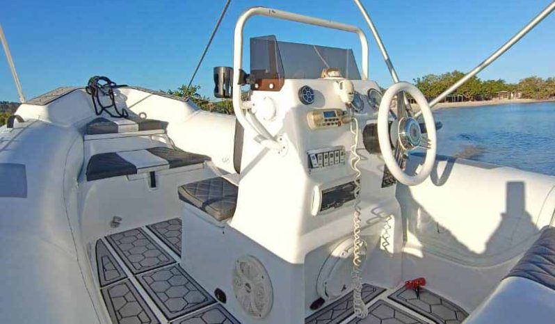 
								DINGHY CARIBE DL 17 full									