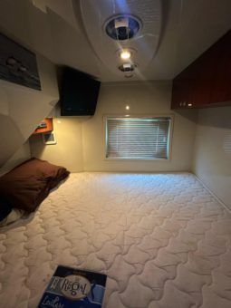 
										BLUE ARROW XPRESS 470 47 full									