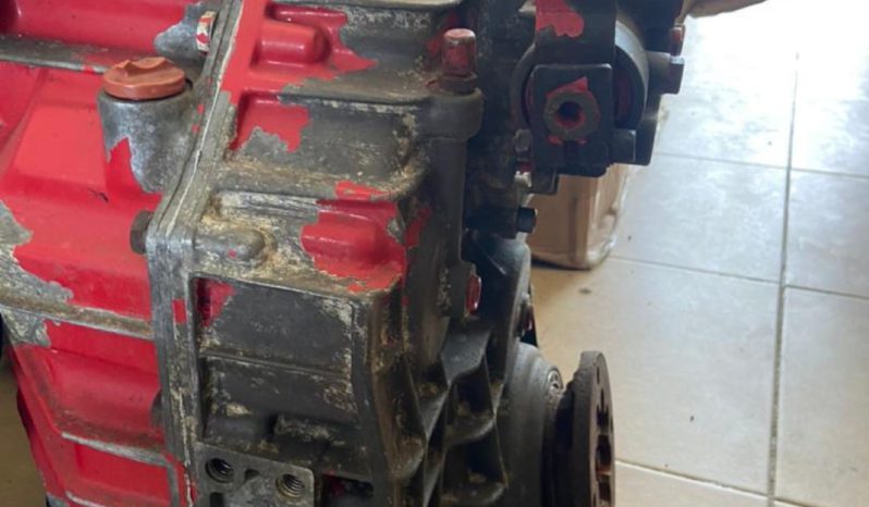 
								TRANSMISION ZF V DRIVE 2.5 full									