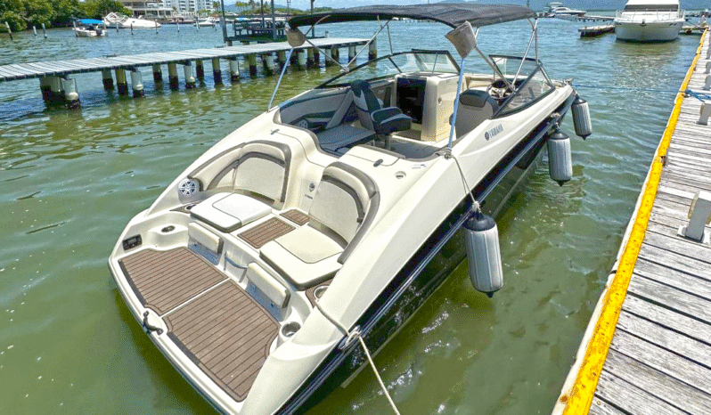 
								YAMAHA LIMITED 24.2 full									