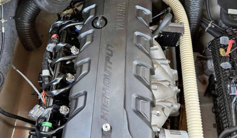 
								YAMAHA LIMITED 24.2 full									