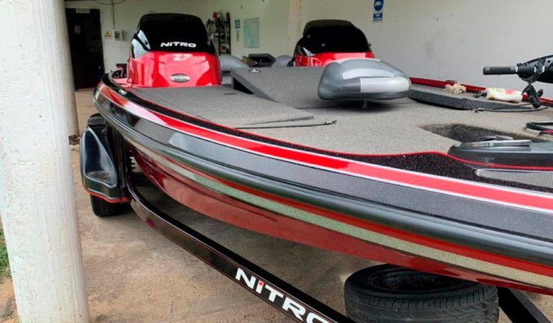 
								NITRO BASS BOAT Z-7 full									