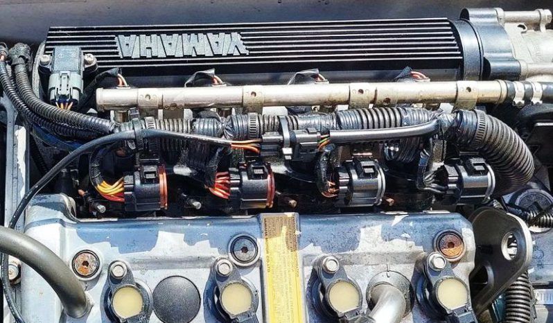 
								MOTO YAMAHA VX 1100 full									
