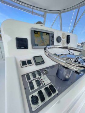 LUHRS 41