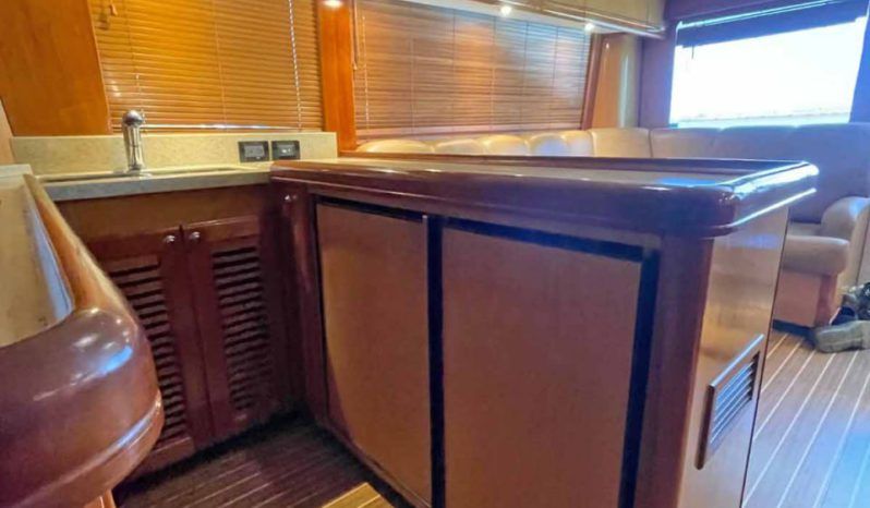 
								LUHRS 41 full									