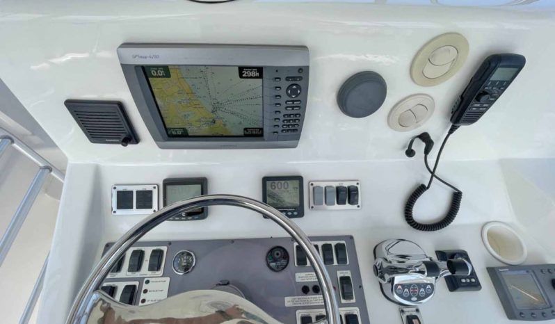 
								LUHRS 41 full									