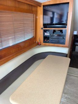 
										HATTERAS CONVERTIBLE 50 full									