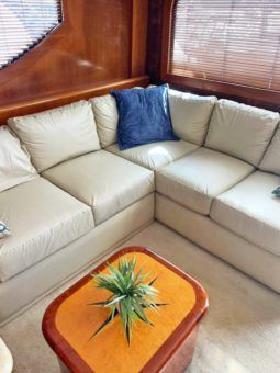 
										HATTERAS CONVERTIBLE 50 full									