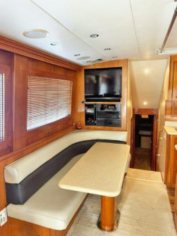 
										HATTERAS CONVERTIBLE 50 full									