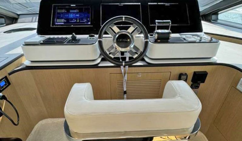 
								AZIMUT 88 full									