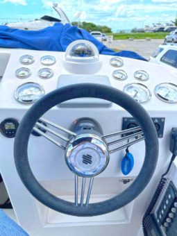 
										COMMANDER 24 full									