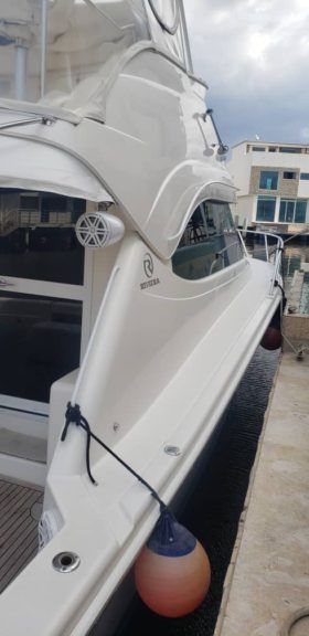 RIVIERA 37