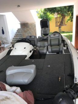 
										BOTE DE PESCA DEPORTIVA TRITON TR-186 19 full									