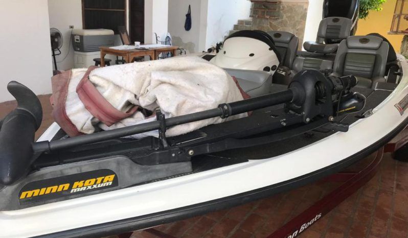 
								BOTE DE PESCA DEPORTIVA TRITON TR-186 19 full									