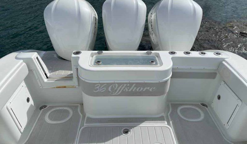 
								YELLOWFIN OFF SHORE 36 full									
