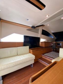 
										FAIRLINE 48 full									