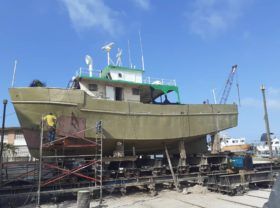 BARCO PESQUERO 17.4