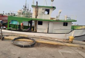 BARCO PESQUERO 17.4