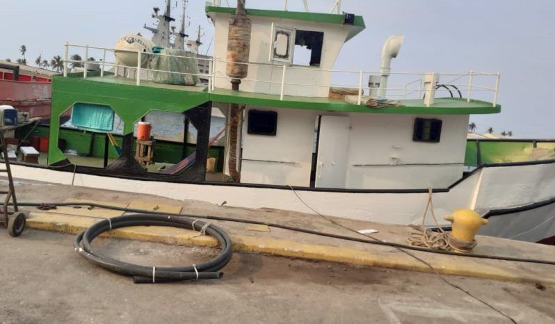 
								BARCO PESQUERO 17.4 full									