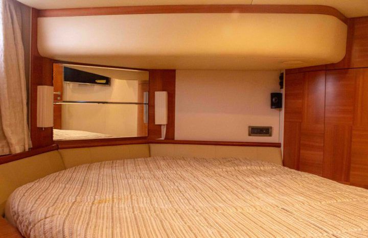 
								AZIMUT FLYBRIDGE 50 full									