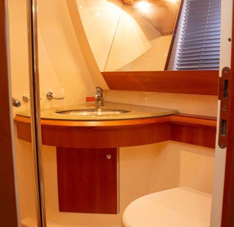 
								AZIMUT FLYBRIDGE 50 full									