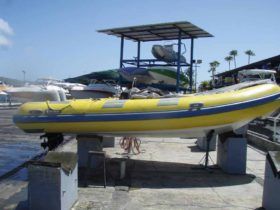 DINGHY CARIBE 19